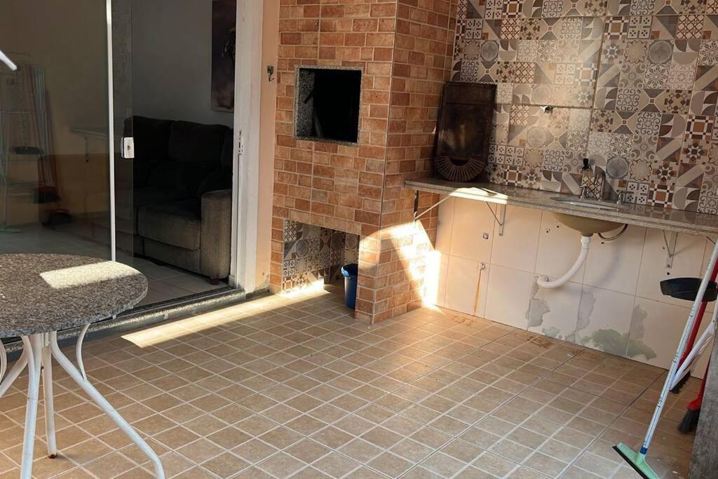 Casa De Temporada Com Quintal Interno Vila Palhoça Exterior foto